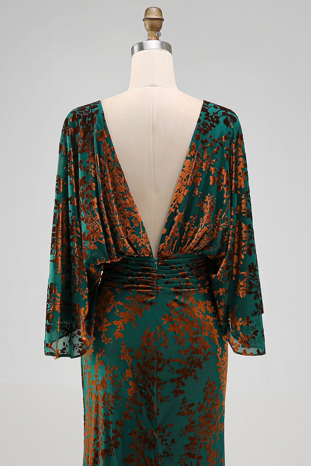 Floral Dark Green Sheath Velvet Boat Neck Long Mother of the Bride Dress with Pockets