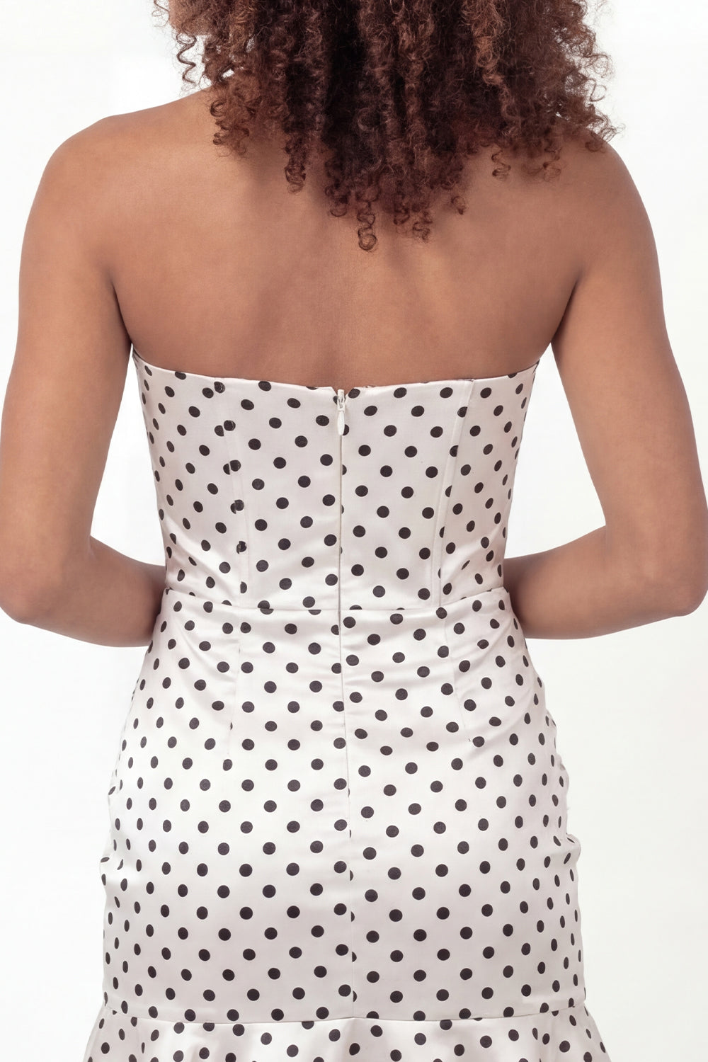 Black and White Polka Dots Sweetheart Corset Tight Short Graduation Dress with Ruffles