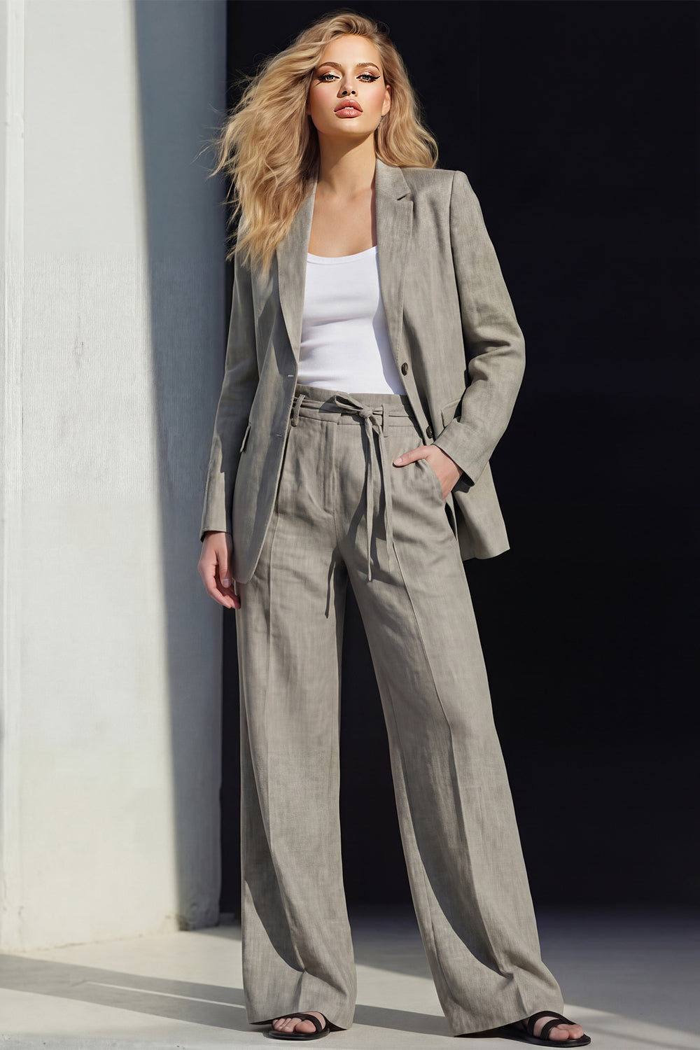 Grey 2 Piece Notched Lapel Single Breasted Women Business Suits with Pockets