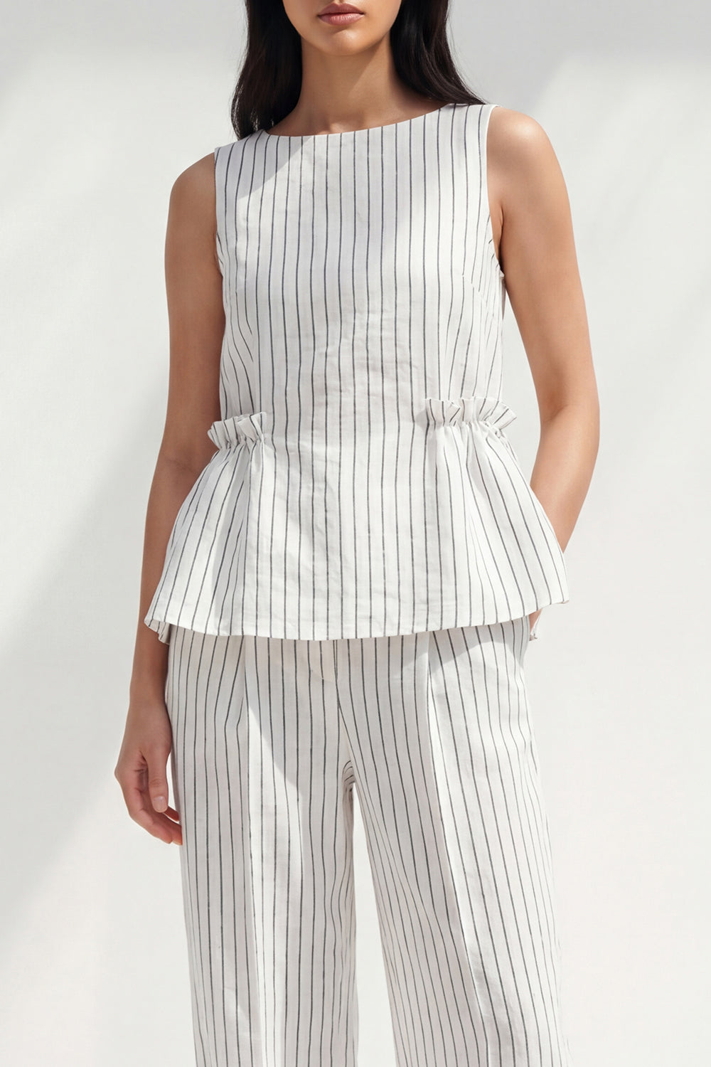 2 Piece Ruffled White Boat Neck Striped Slim Fit Business Suits