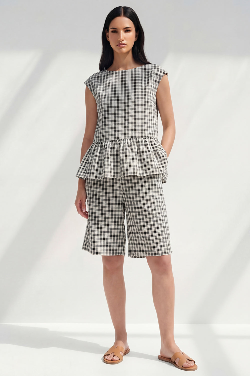 Boat Neck 2 Piece Black and White Plaid Business Suits with Ruffles