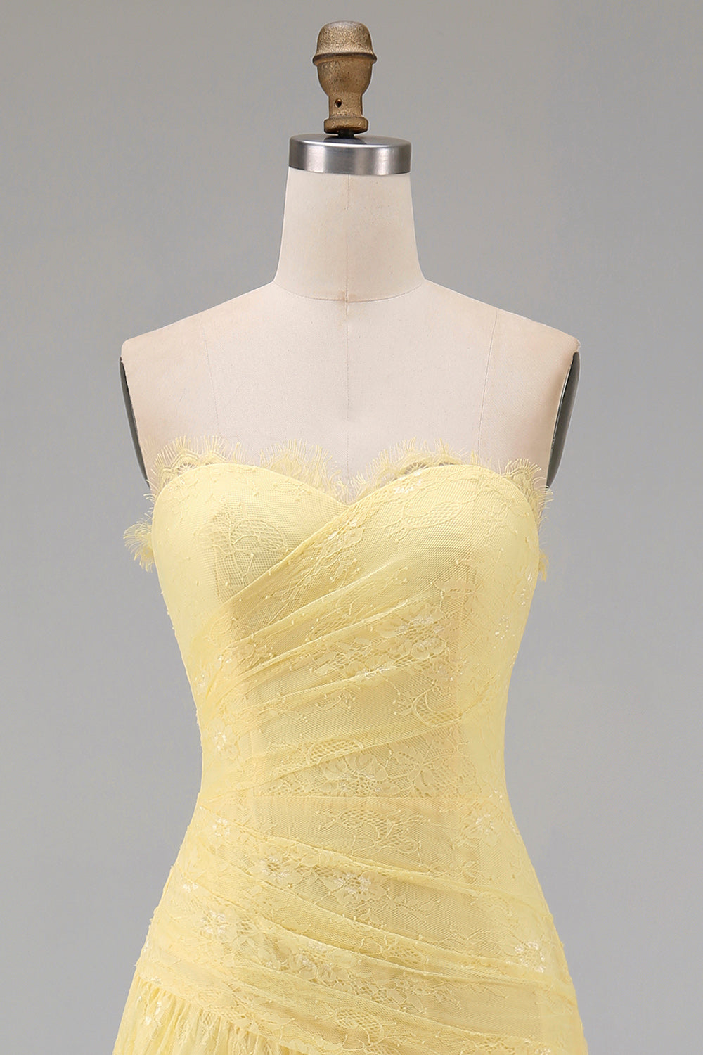 Sweetheart Butter Yellow Floral Lace Long Sheath Ruched Prom Dress