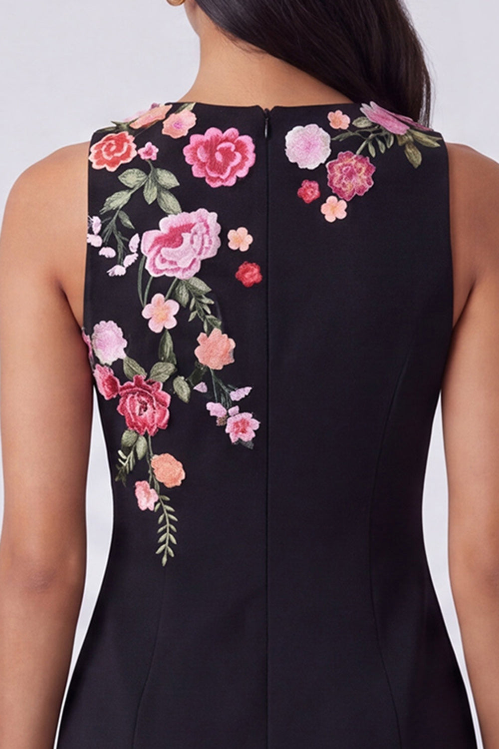 Black Round Neck Floral Short Wedding Guest Dress