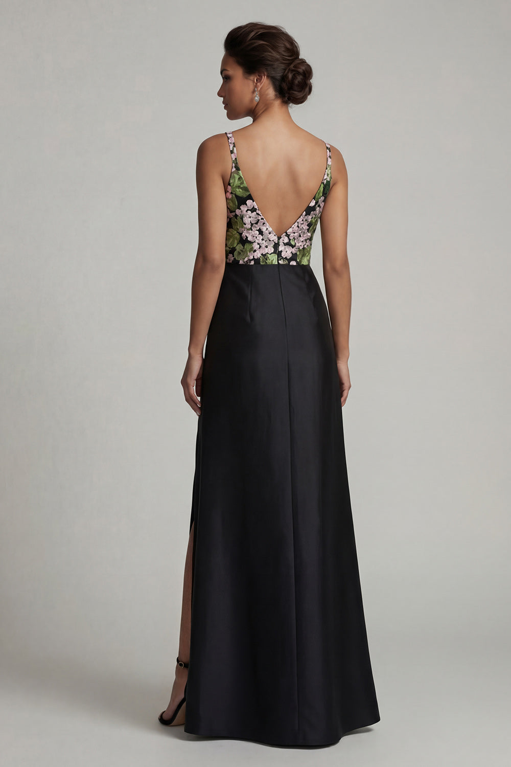 Zapaka Women Black Long Mother of the Bride Dress with Slit Floral Spaghetti Straps A Line Evening Dress, Black / US20W