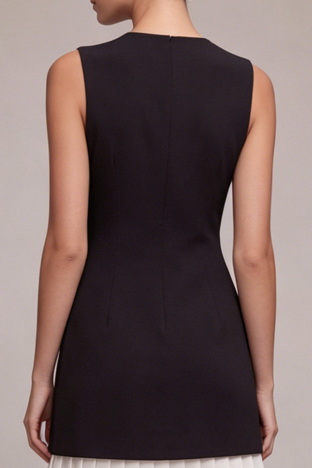 Simple Black Tight V Neck Cocktail Dress with Pleats