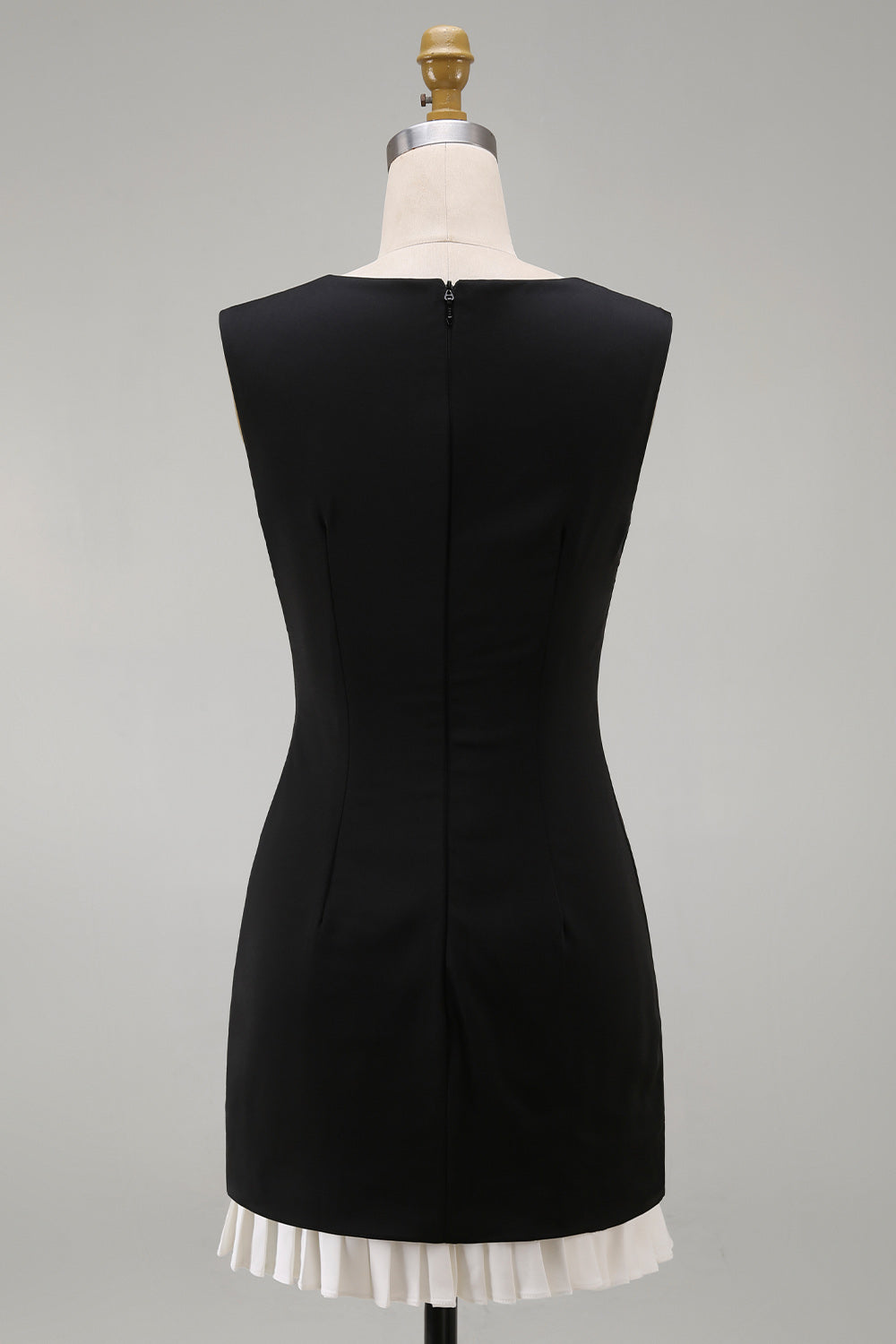 Simple Black Tight V Neck Cocktail Dress with Pleats
