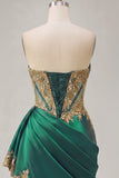 Strapless Corset Ruched Short Sparkly Dark Green Appliqued Homecoming Dress with Ruffles