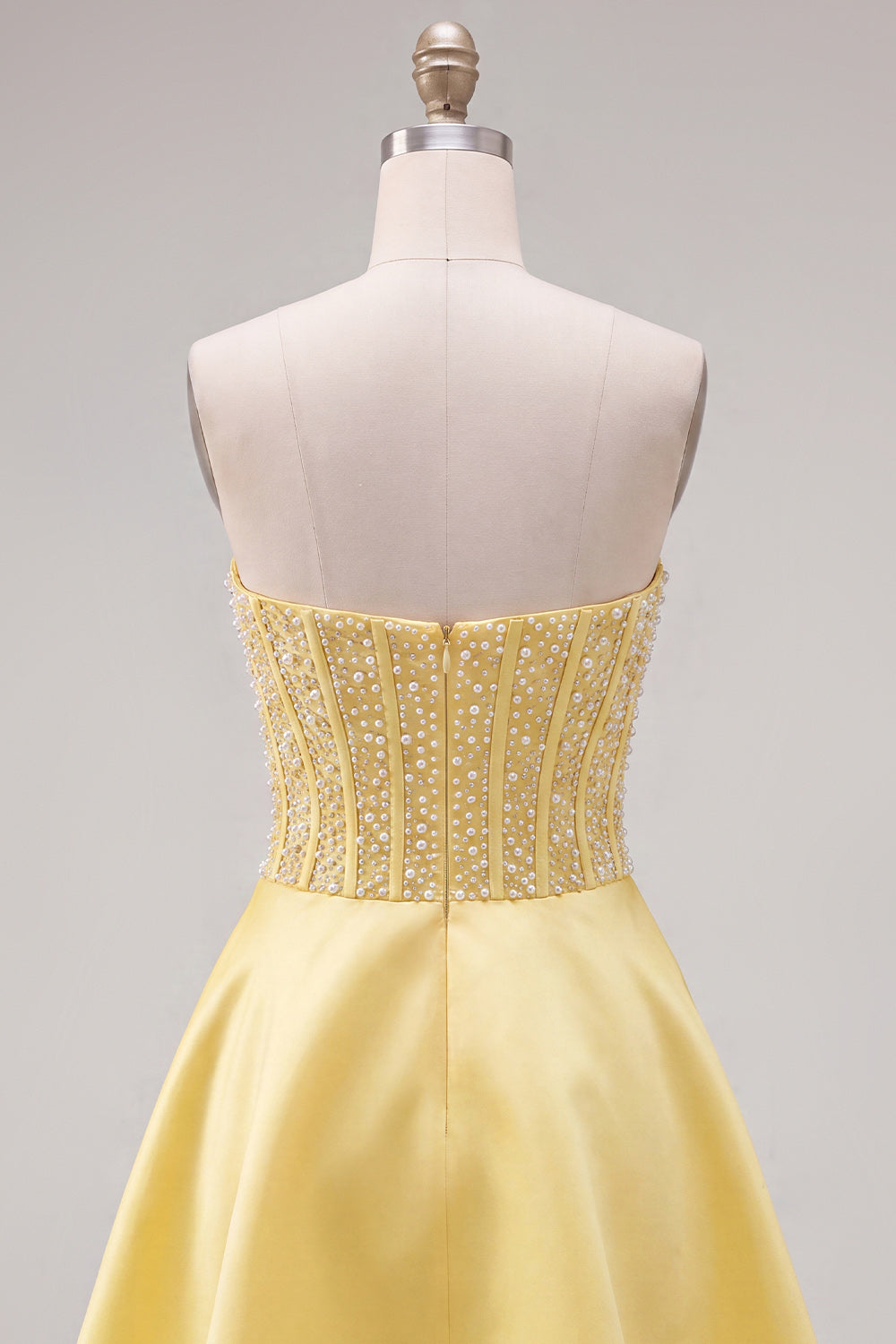 Sparkly Yellow Beaded Corset A-Line Short Homecoming Dress with Bow