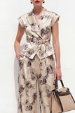 Champagne Black Flower 2 Piece Peak Lapel Business Suits with Pockets
