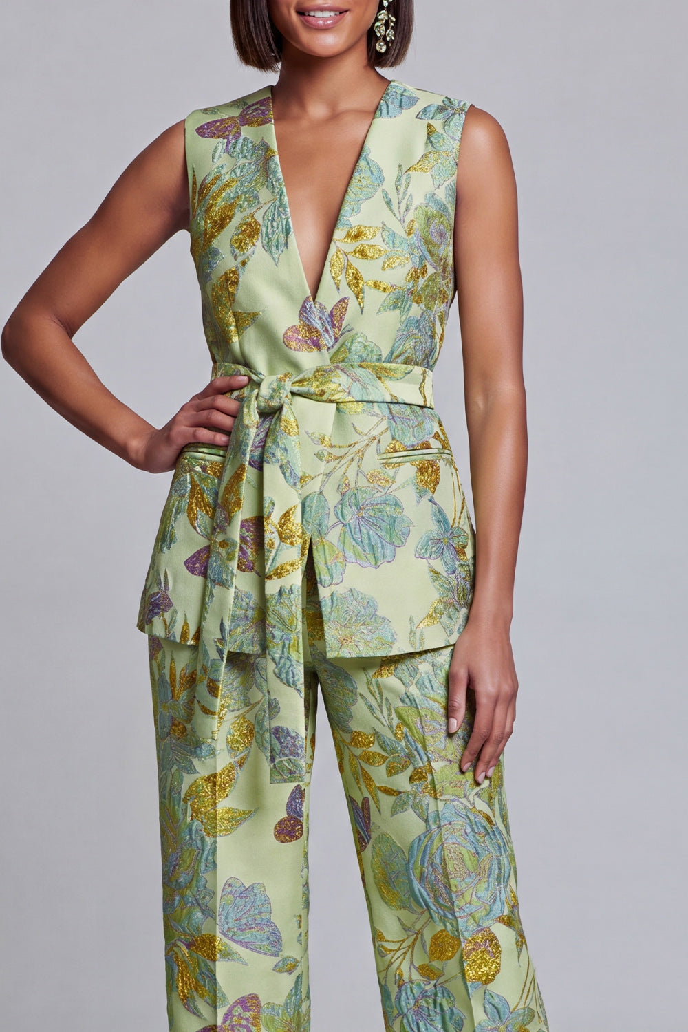 2 Piece Navy Pink Floral V-Neck Prom Suits