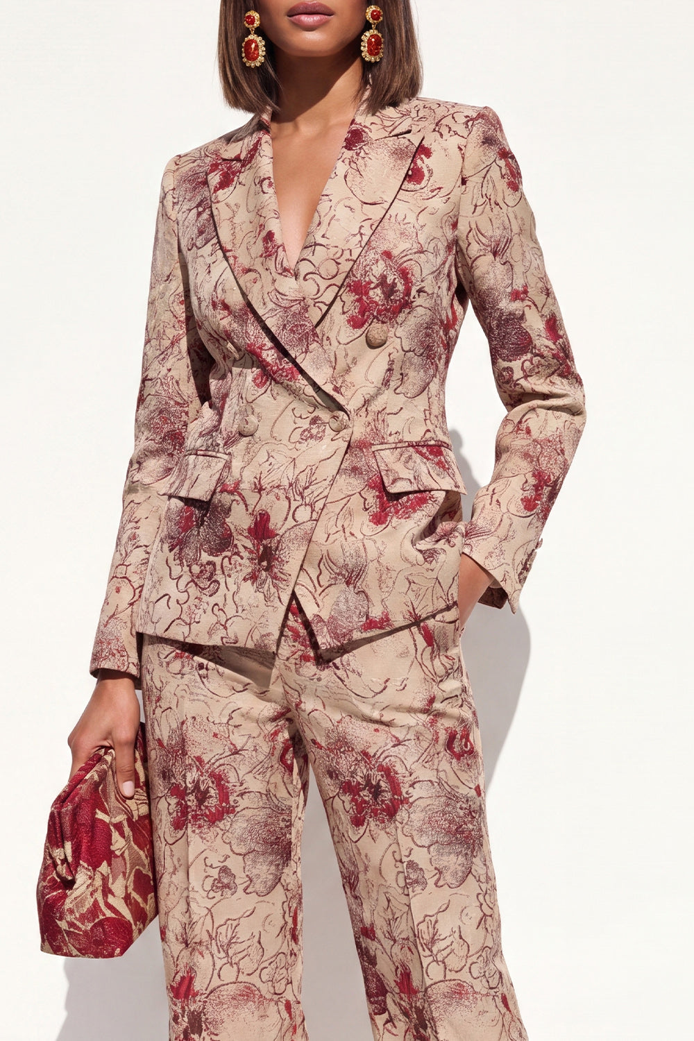 2 Piece Blush Floral Peak Lapel Double Breasted Prom Suits with Pockets