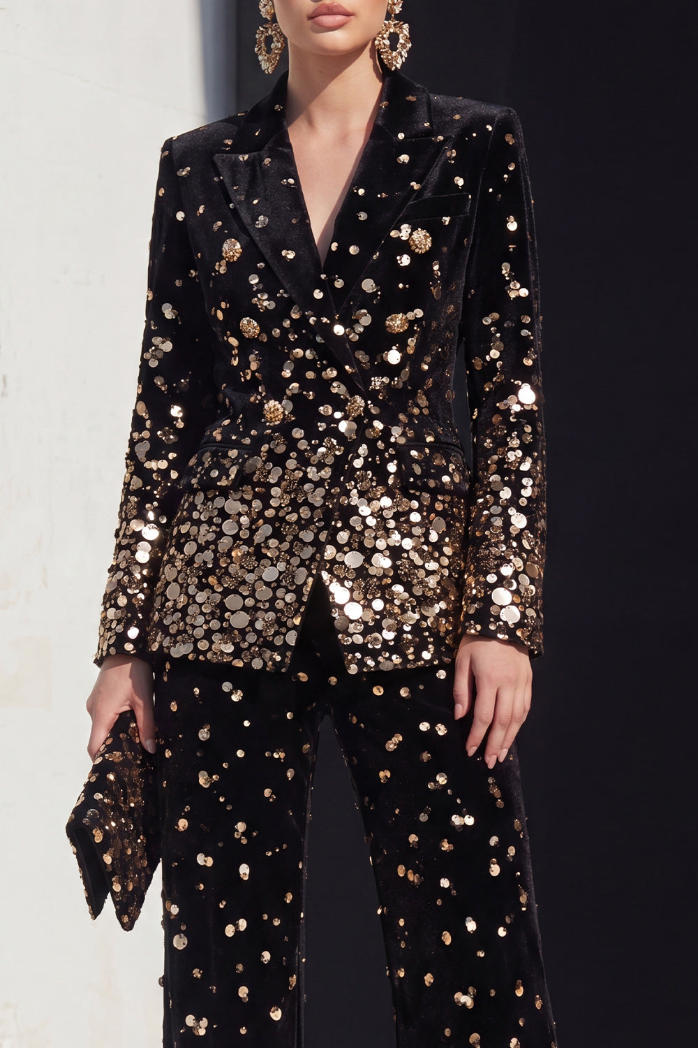 Sparkly Black Champagne Peak Lapel 2 Piece Beaded Prom Suits