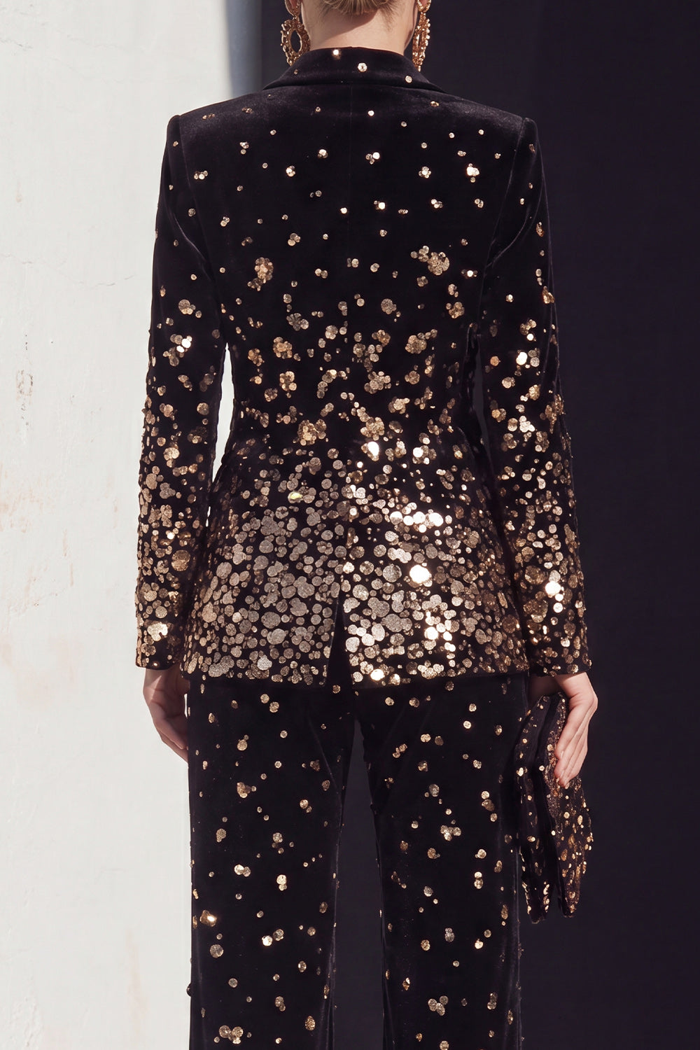 Sparkly Black Champagne Peak Lapel 2 Piece Beaded Prom Suits