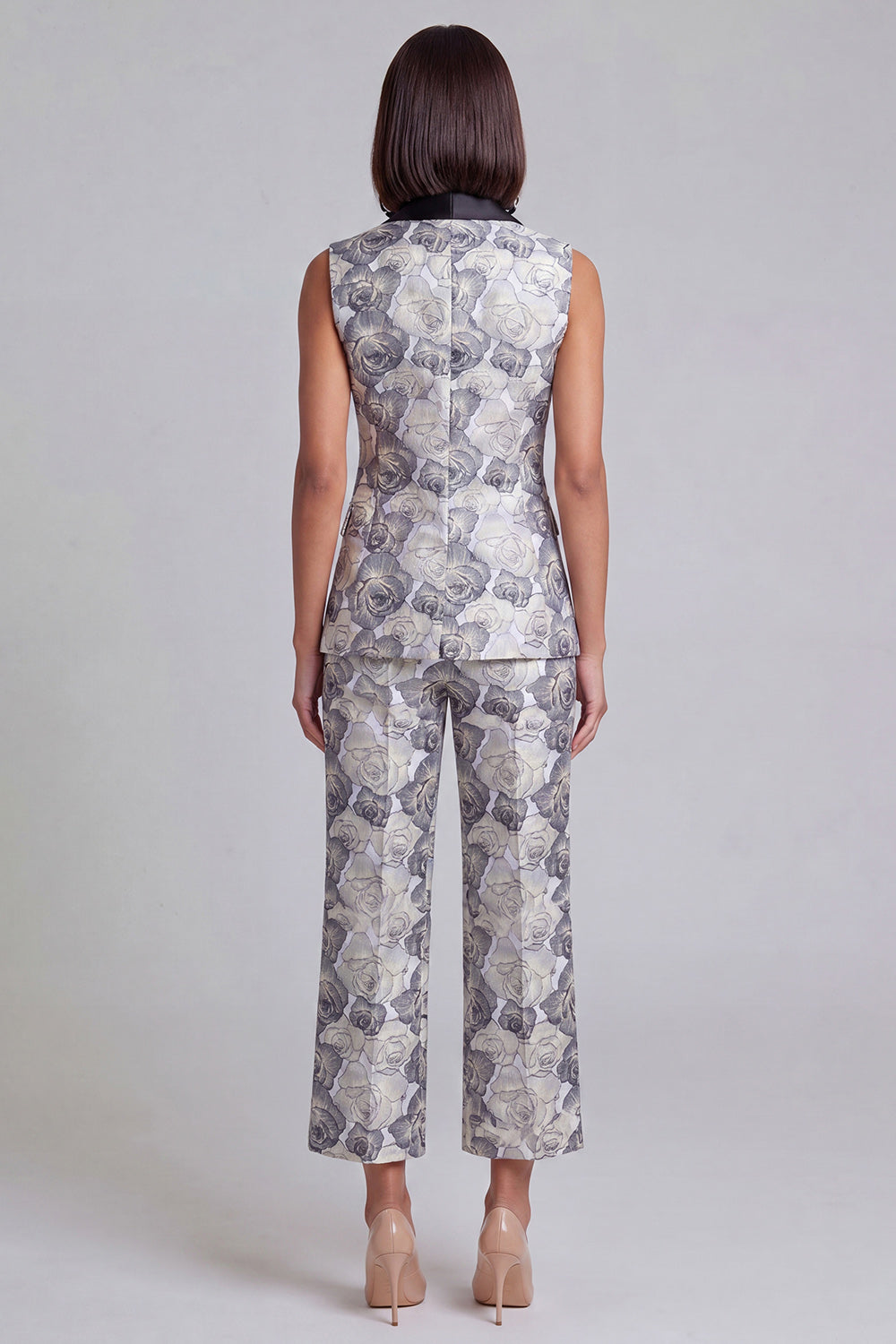 2 Piece Blue Floral Shawl Lapel Double Breasted Prom Suits with Pockets