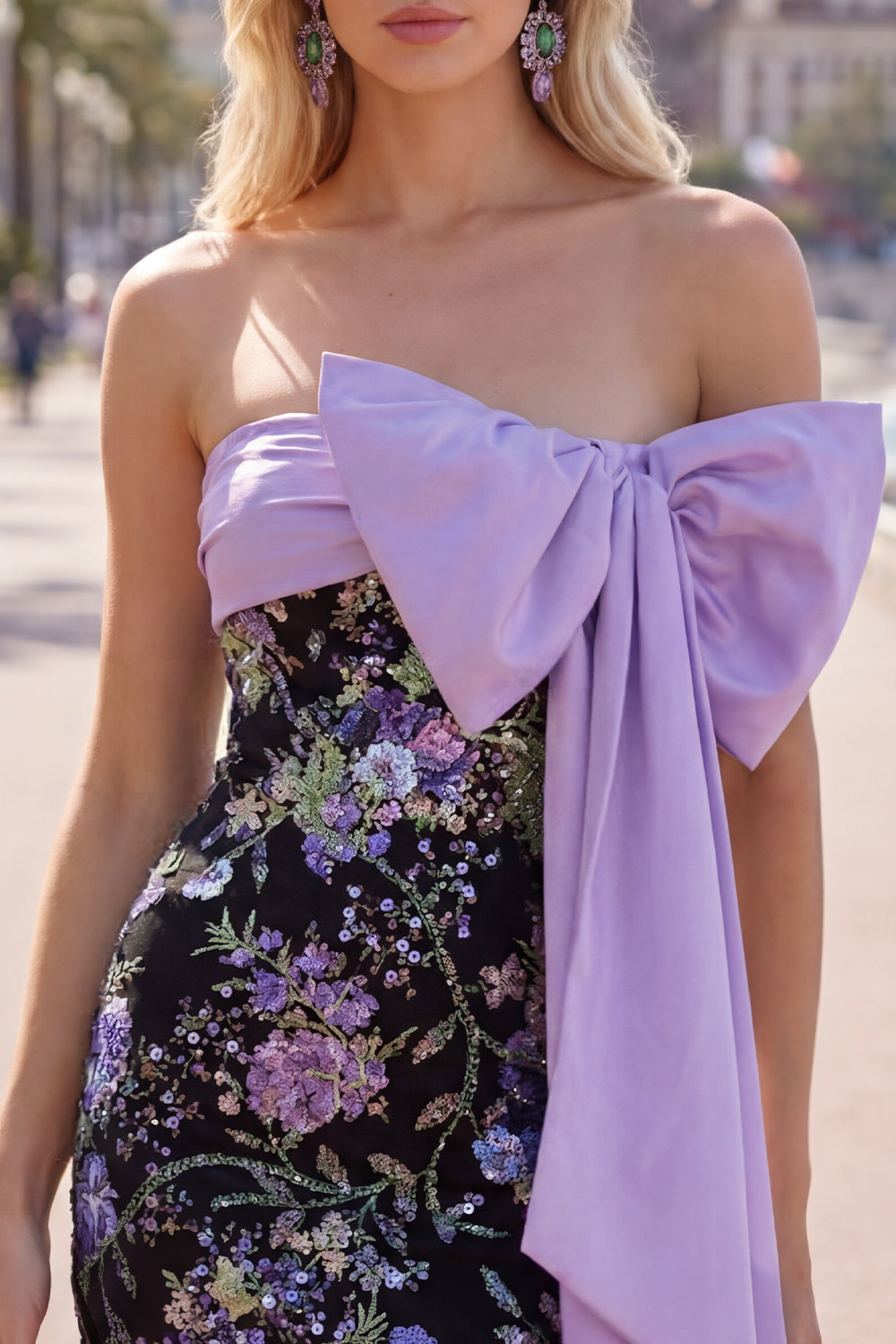 Sparkly Black Floral Tight Short Strapless Sequin Homecoming Dress with Bow