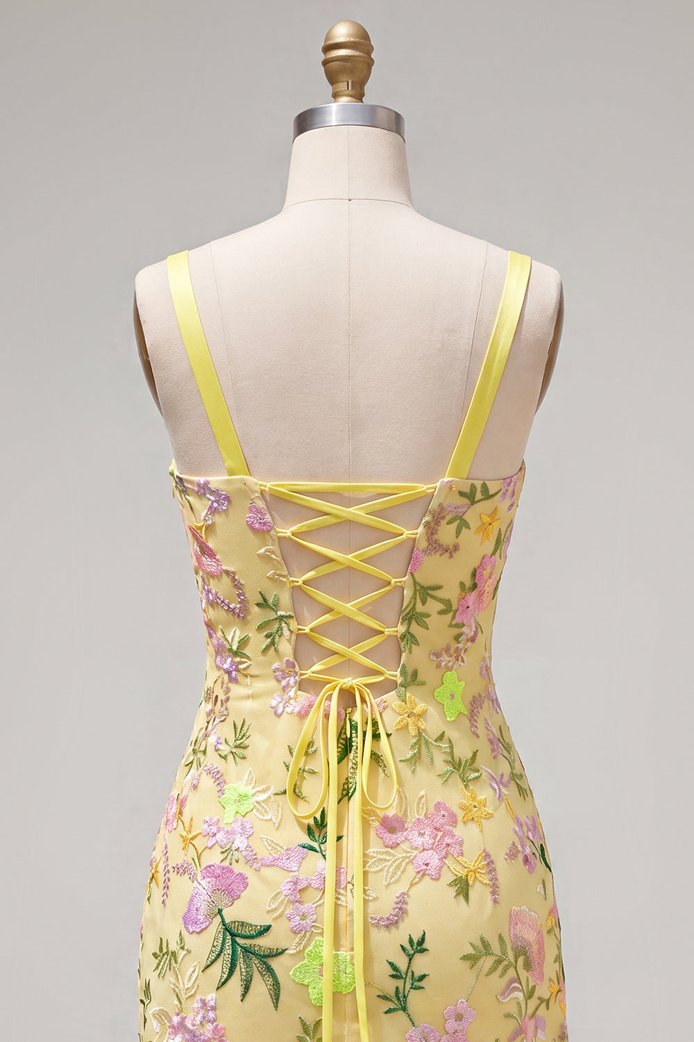 Butter Yellow Floral Tight Short Homecoming Dress with Ruffles