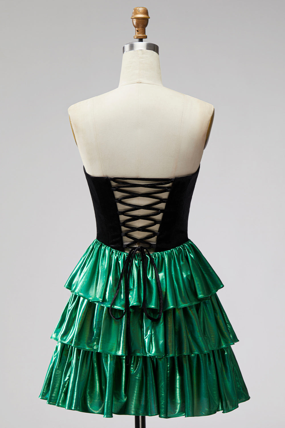Black Green Metallic Tiered Ruffled A-Line Short 80s Homecoming Dress