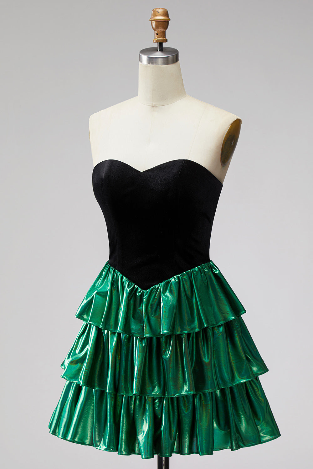 Black Green Metallic Tiered Ruffled A-Line Short 80s Homecoming Dress