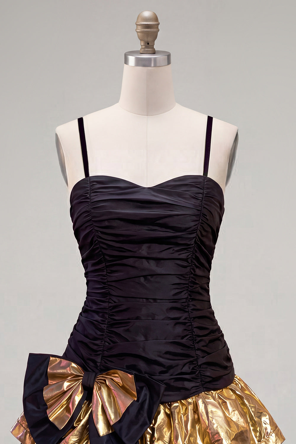 Black Golden Ruffled A-Line Short 80s Homecoming Dress with Bow