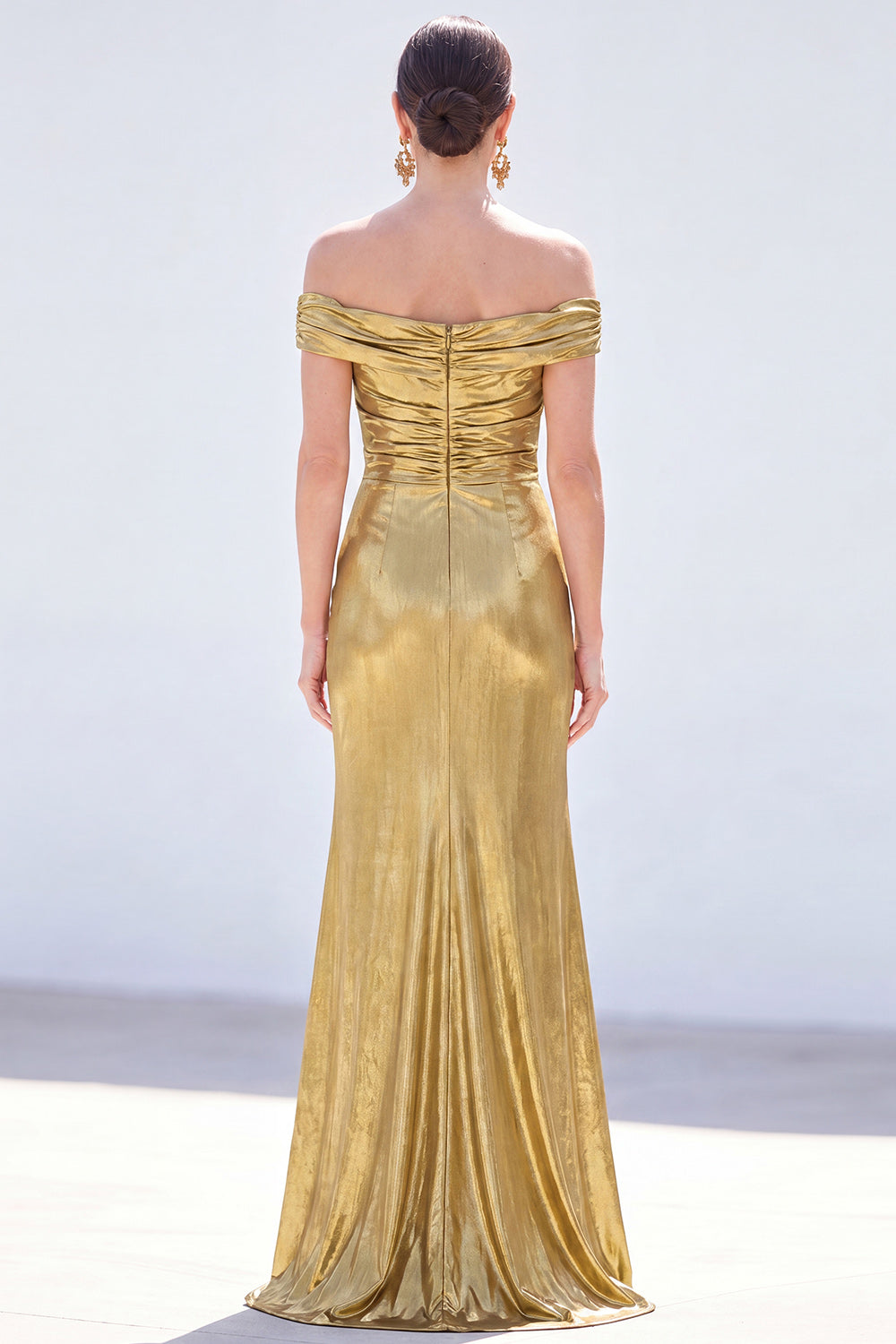 Dark Green Metallic Mermaid Ruched Long Mother of the Bride Dress with Slit