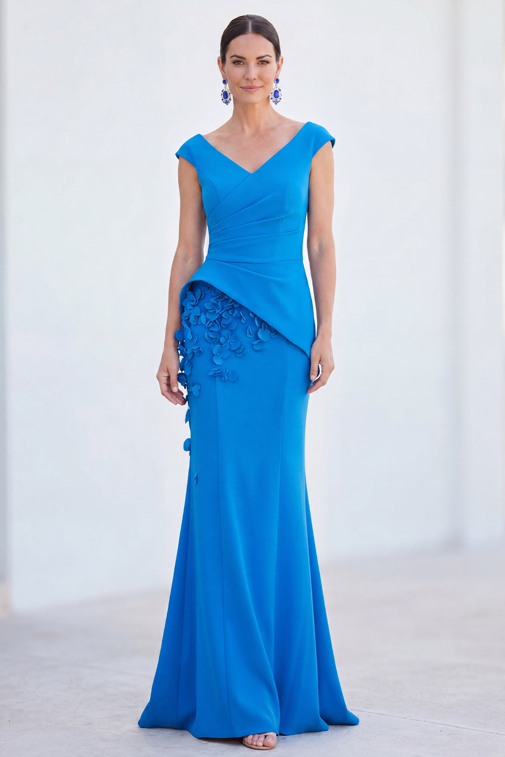 V-Neck Blue Ruched Mermaid Long Mother of the Bride Dress with 3D Flowers