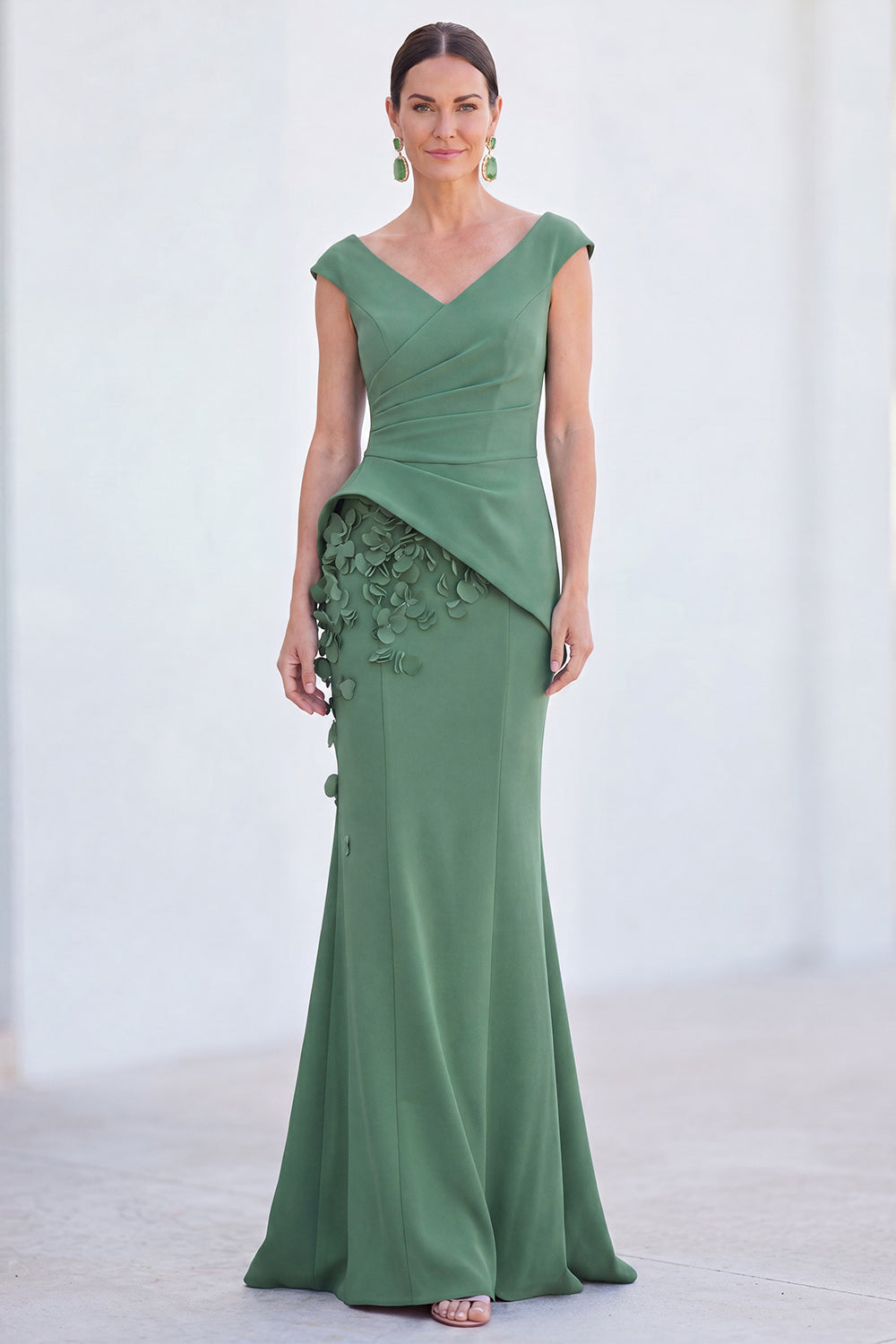 V-Neck Blue Ruched Mermaid Long Mother of the Bride Dress with 3D Flowers