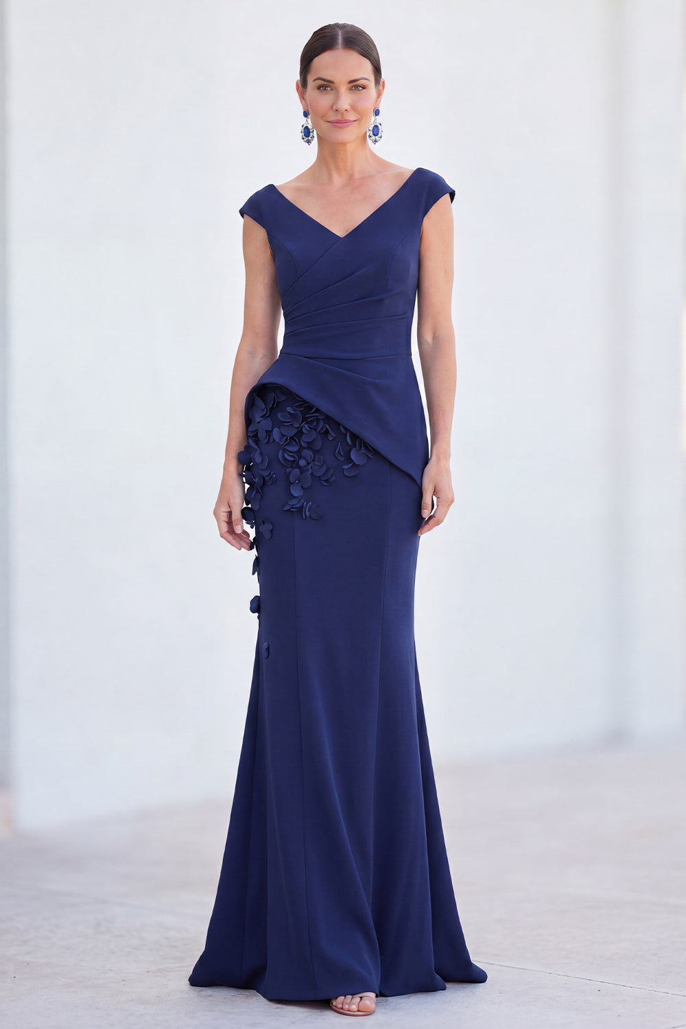 V-Neck Blue Ruched Mermaid Long Mother of the Bride Dress with 3D Flowers