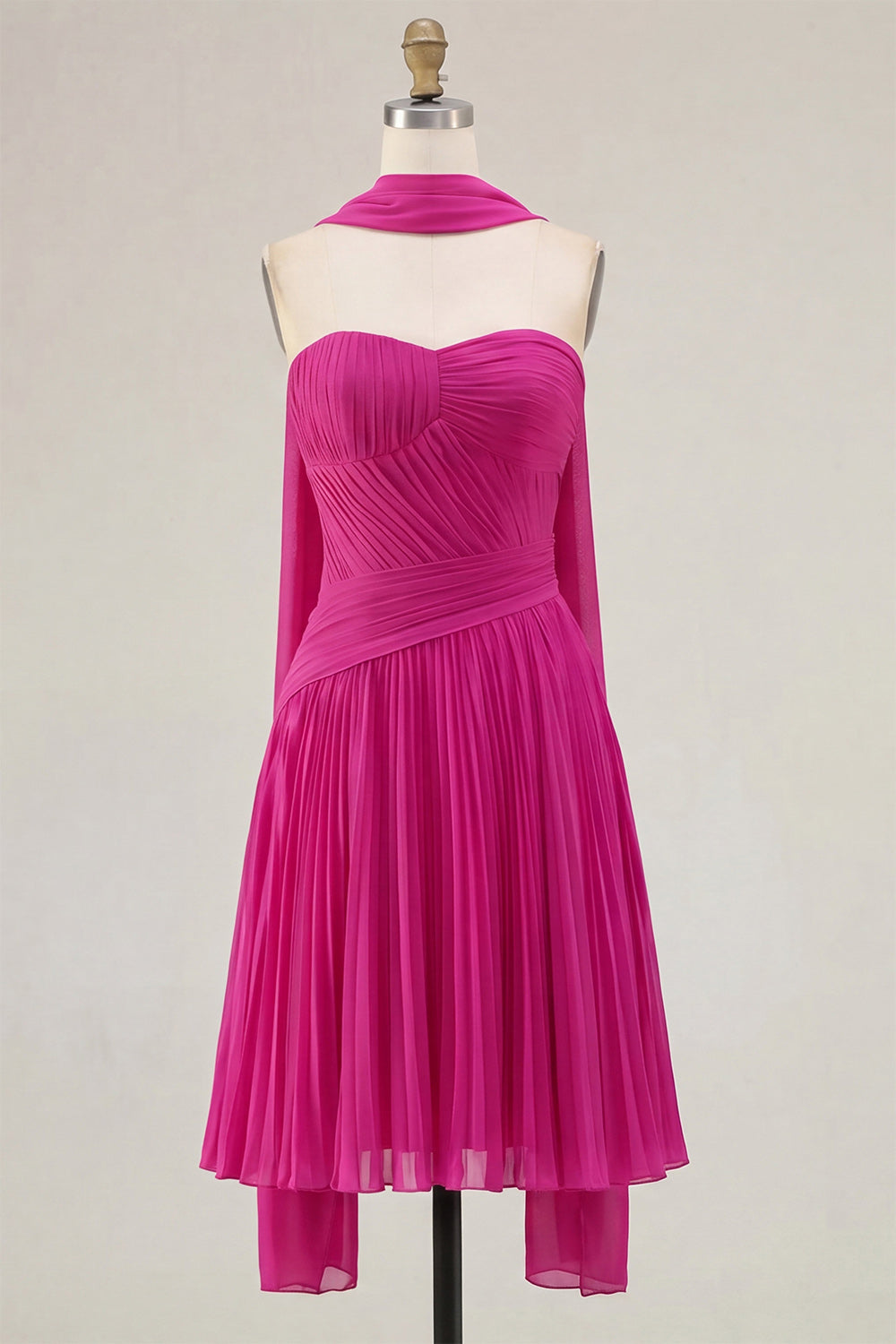 Yellow Pleated Sweetheart A-Line Short Homecoming Dress with Neck Scarf