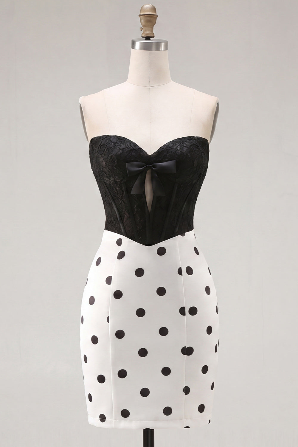 Black Polka Dots Corset Tight Sweetheart Short Homecoming Dress with Bow