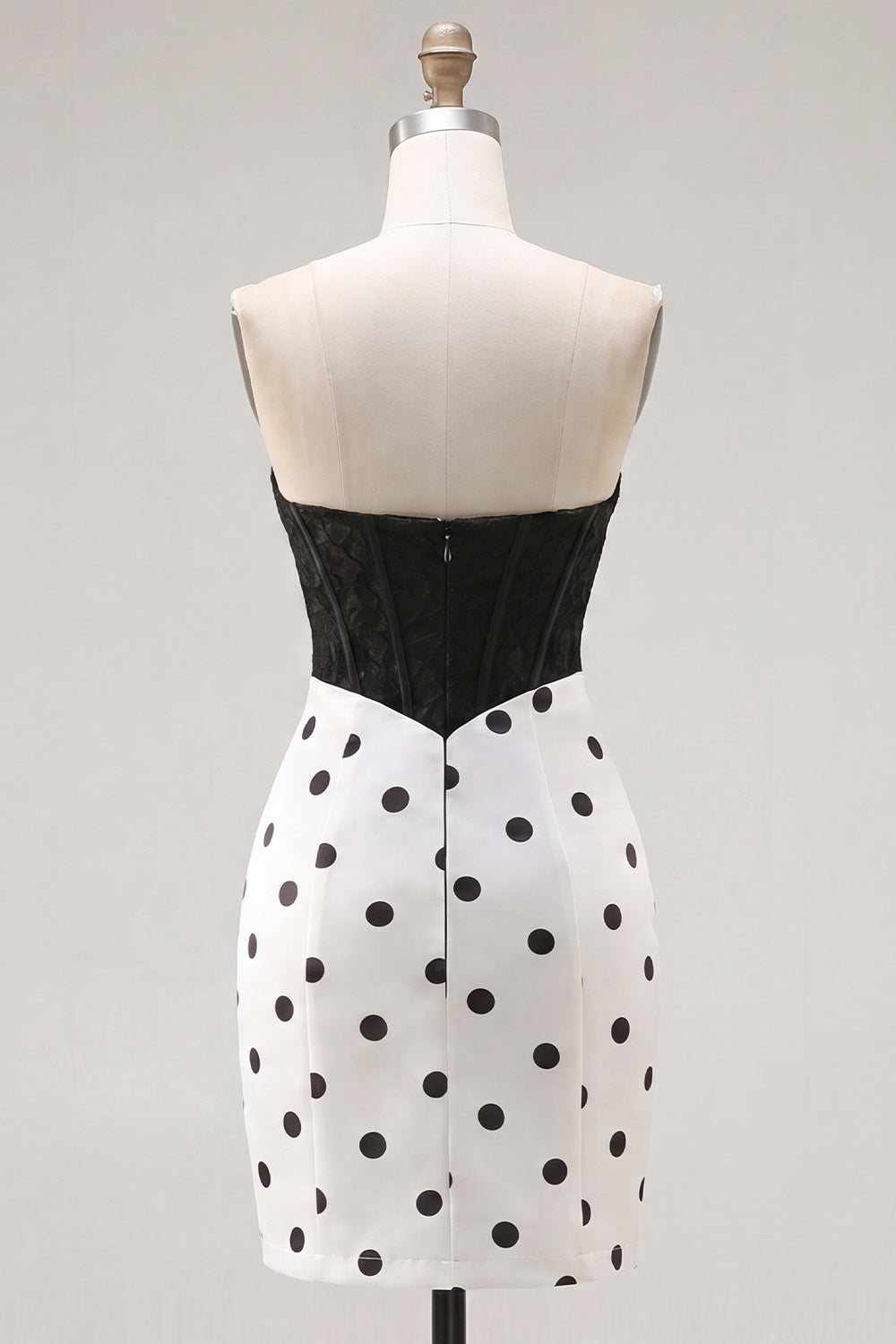 Black Polka Dots Corset Tight Sweetheart Short Homecoming Dress with Bow