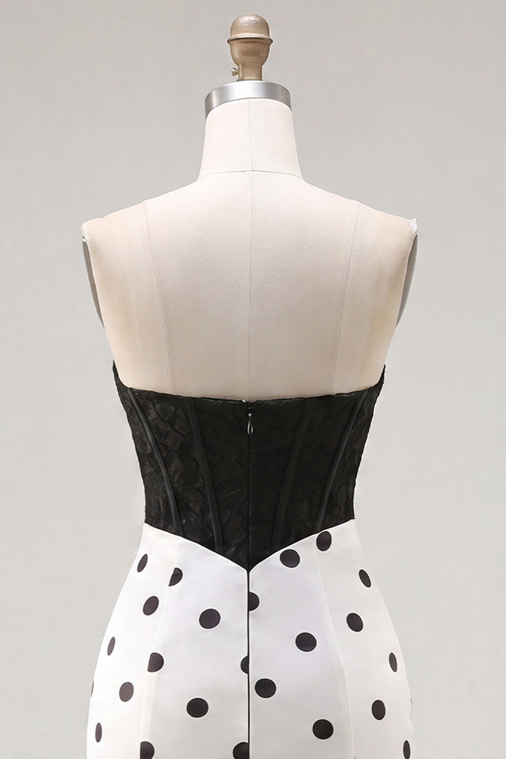 Black Polka Dots Corset Tight Sweetheart Short Homecoming Dress with Bow
