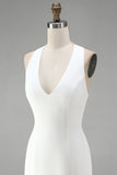 White Halter Neck Tight Short Graduation Dress with 3D Flowers