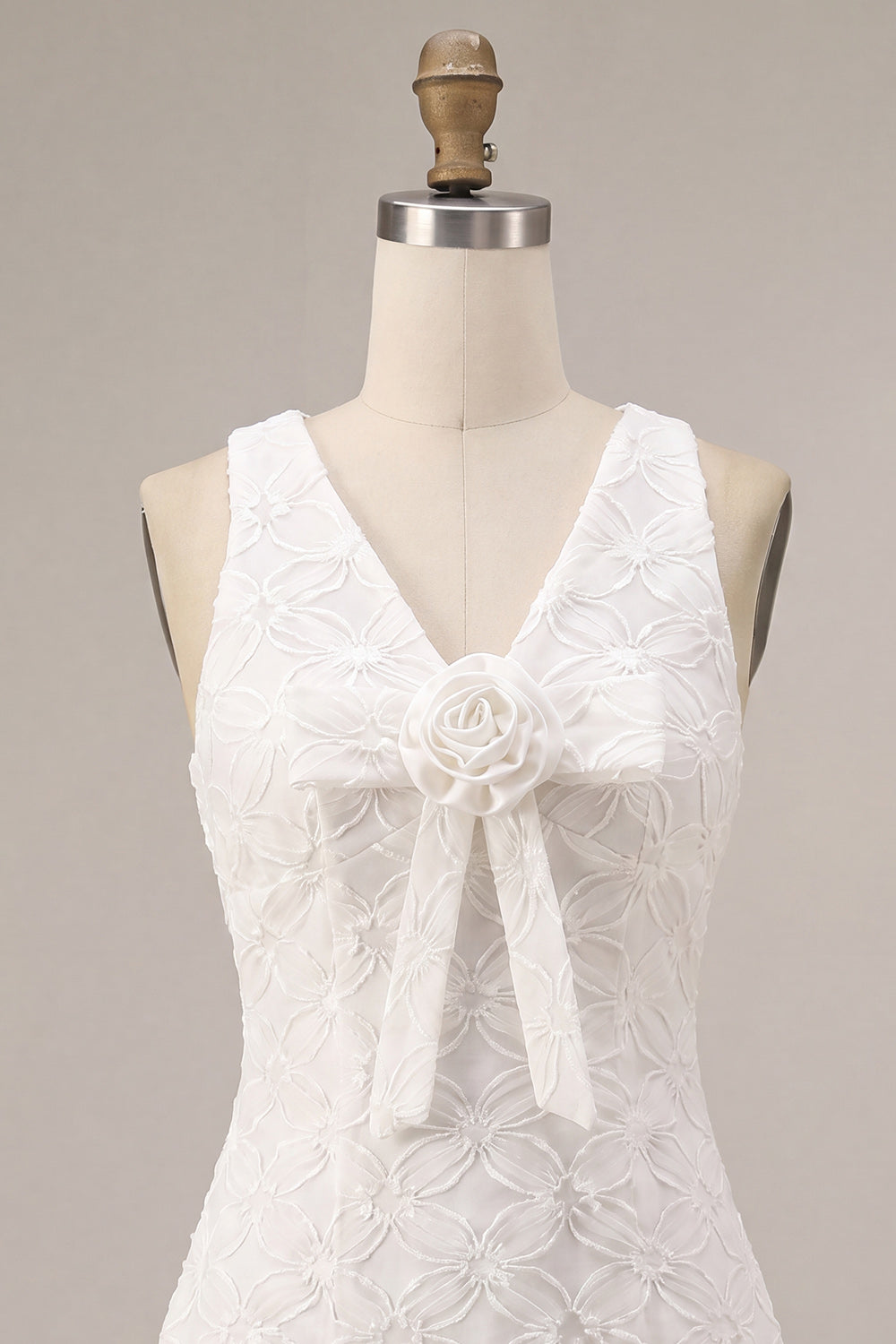 Floral White V-Neck A-Line Short Graduation Dress with Bow