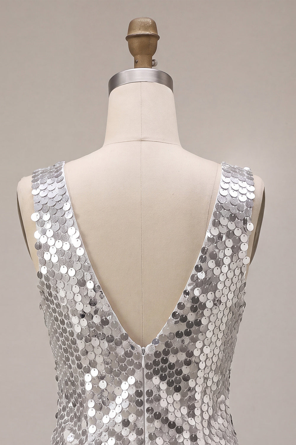 Sparkly Silve Sequin V-Neck A Line Short Homecoming Dress