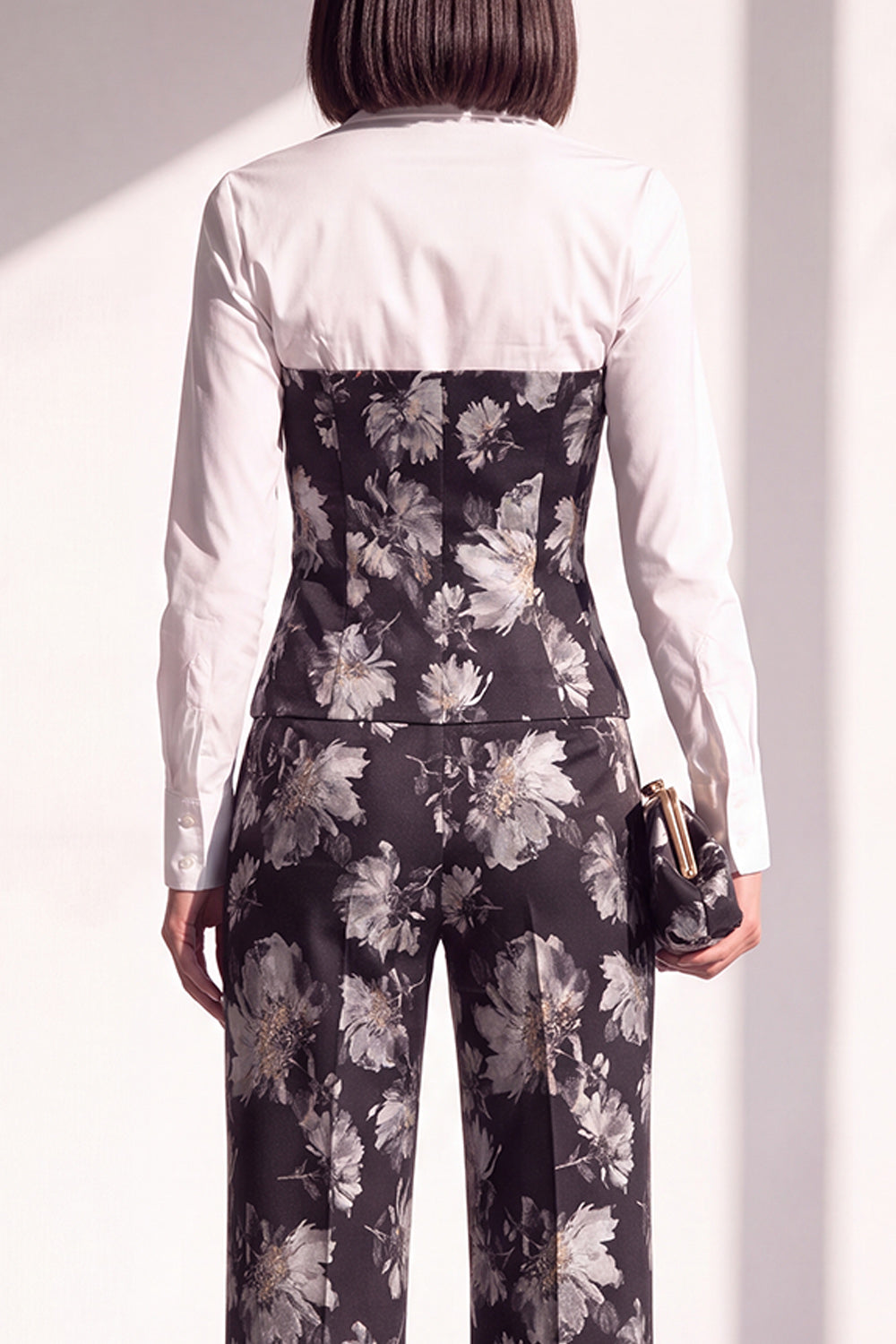 Black Golden Floral Lapel Slim Fit 2 Piece Work Suits