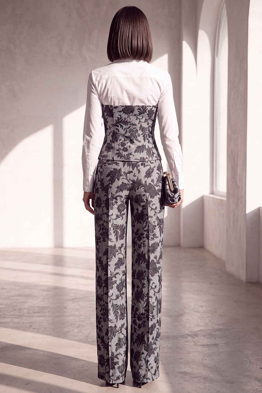 Black Golden Floral Lapel Slim Fit 2 Piece Work Suits