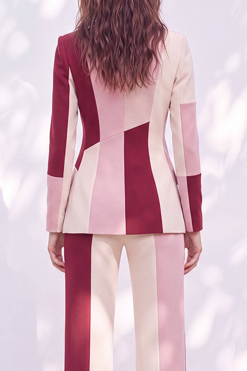 Pink Burgundy Patchwork Peak Lapel Slim Fit 2 Piece Work Suits