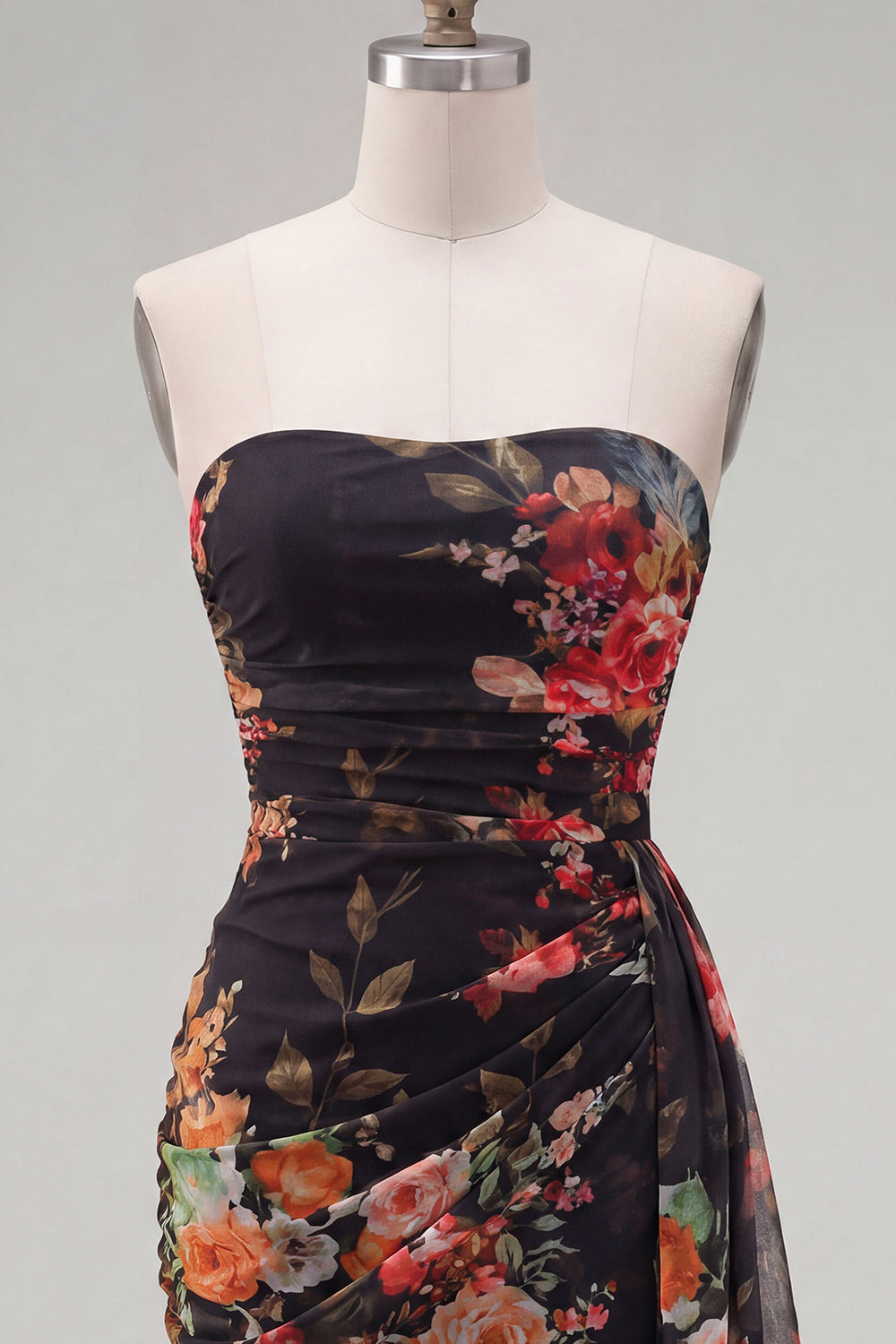 Black Printed Ruched Strapless Short Homecoming Dress