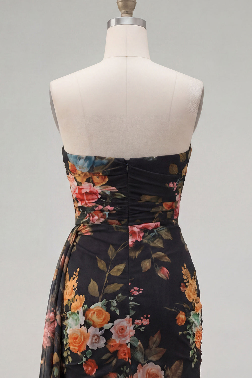 Black Printed Ruched Strapless Short Homecoming Dress