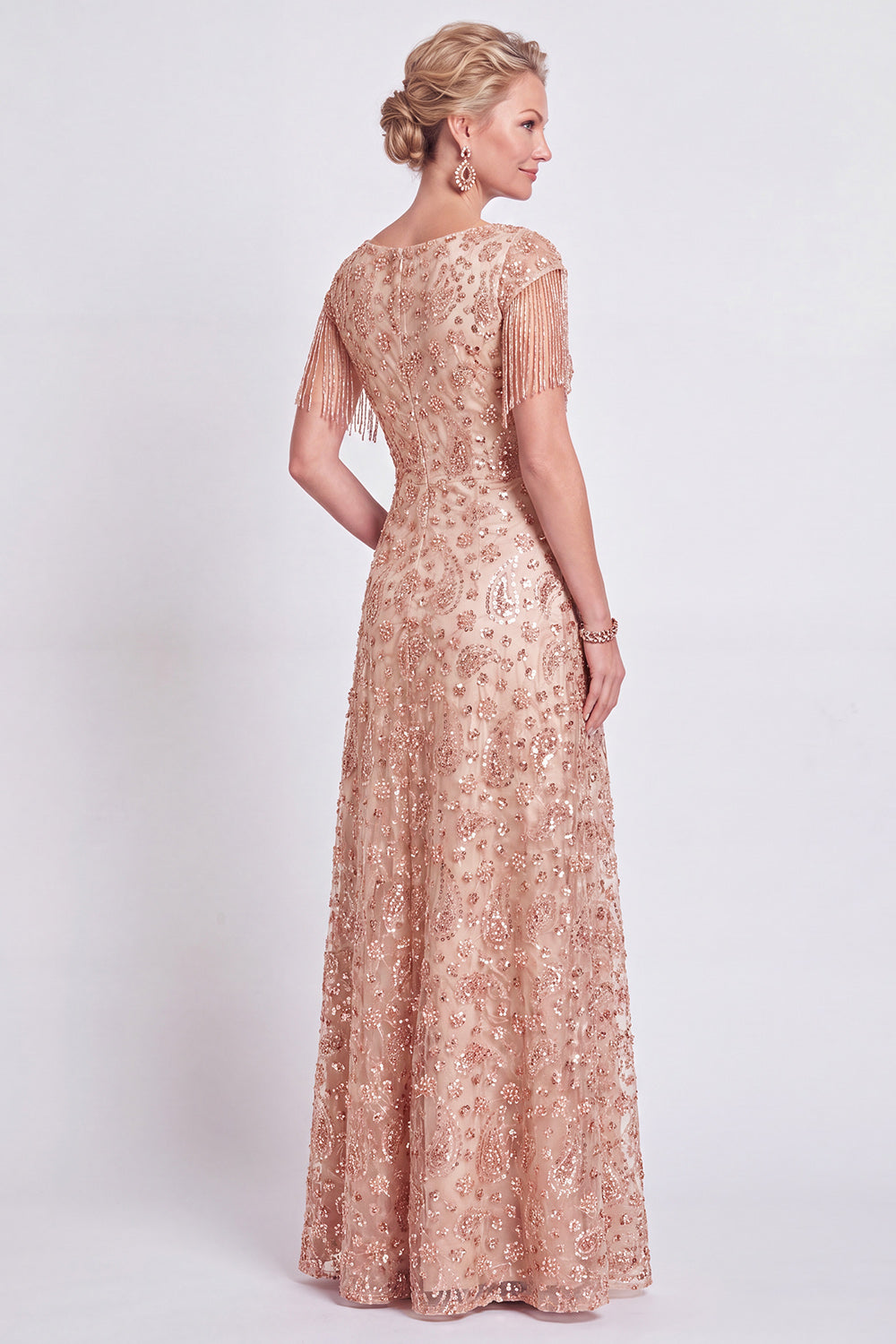 Dusty Rose A Line Sparkly Floral V-Neck Long Mother of the Bride Dress with Fringes