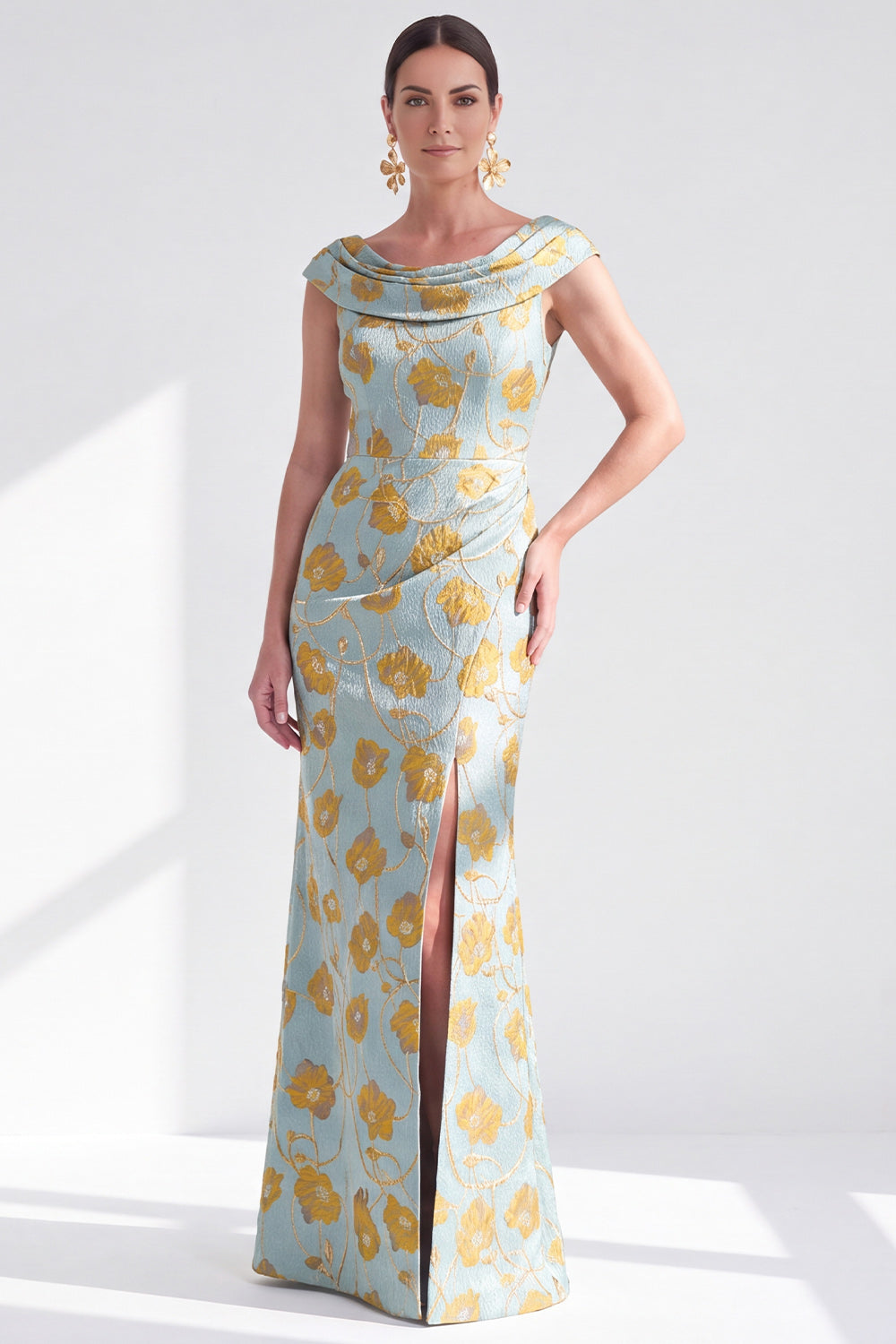 Black Floral Mermaid Long Mother of the Bride Dress with Slit