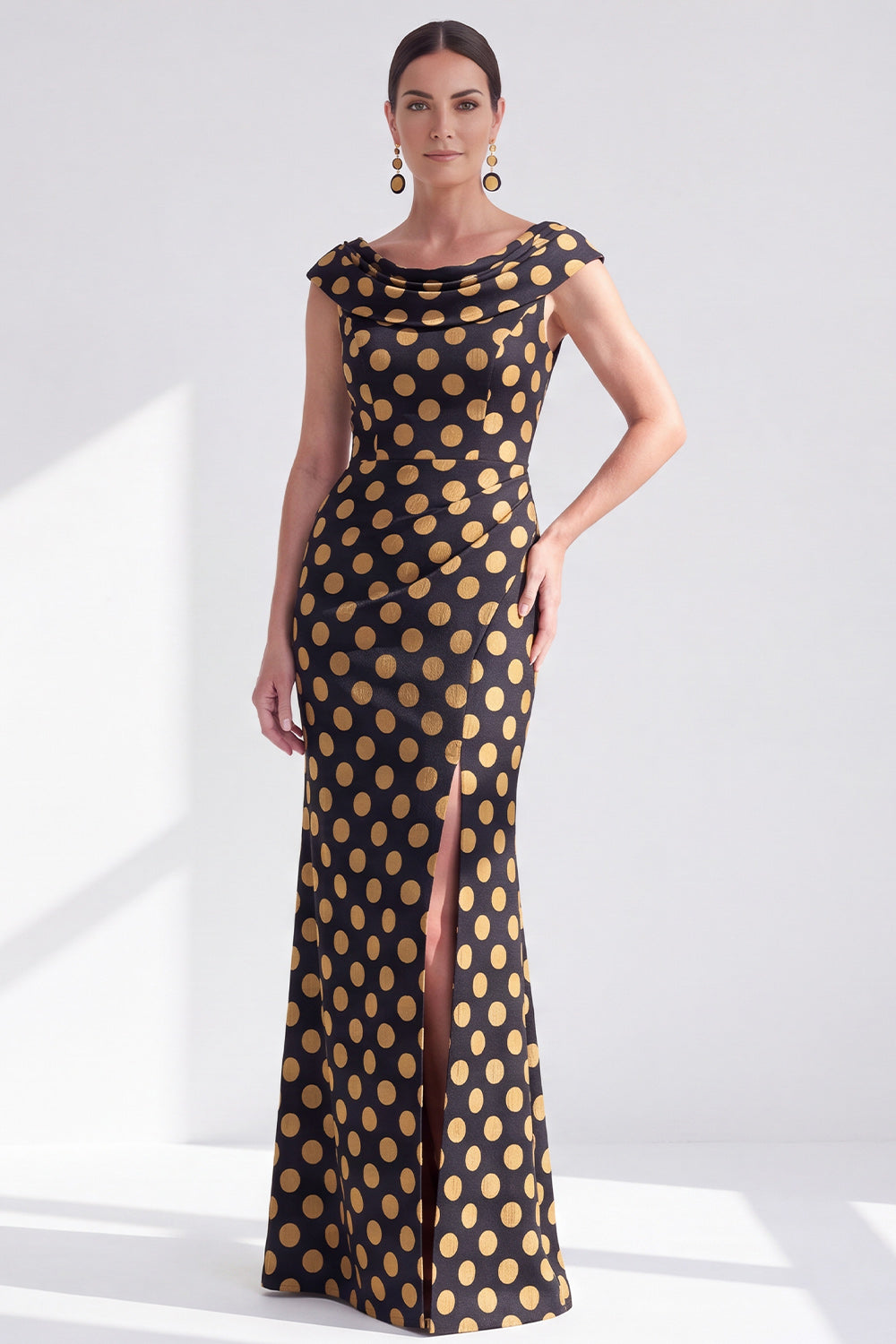 Black Floral Mermaid Long Mother of the Bride Dress with Slit