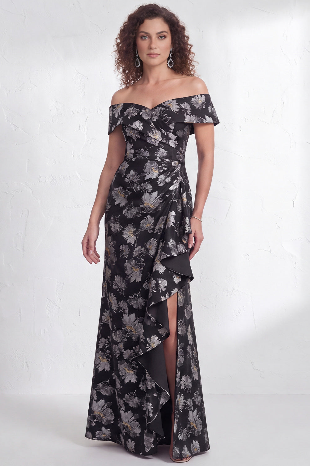 Floral Black Mermaid Ruffled Ruched Long Mother of the Bride Dress with Slit
