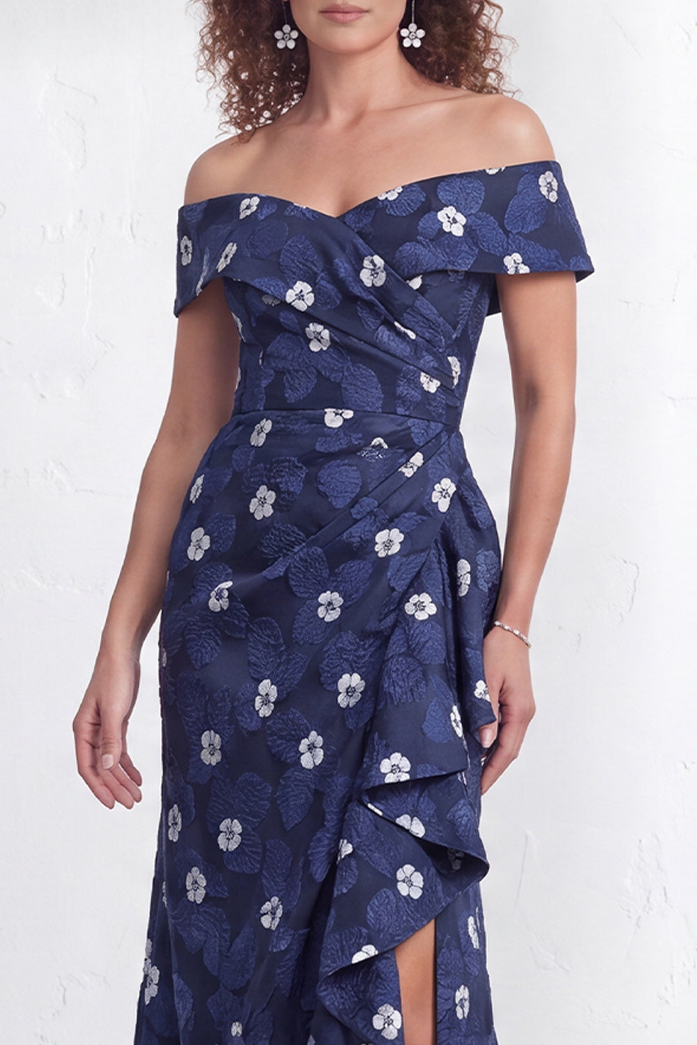 Floral Black Mermaid Ruffled Ruched Long Mother of the Bride Dress with Slit
