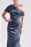 Black Velvet One Shoulder Mermaid Long Mother of the Bride Dress with Sleeve