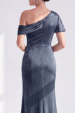 Black Velvet One Shoulder Mermaid Long Mother of the Bride Dress with Sleeve