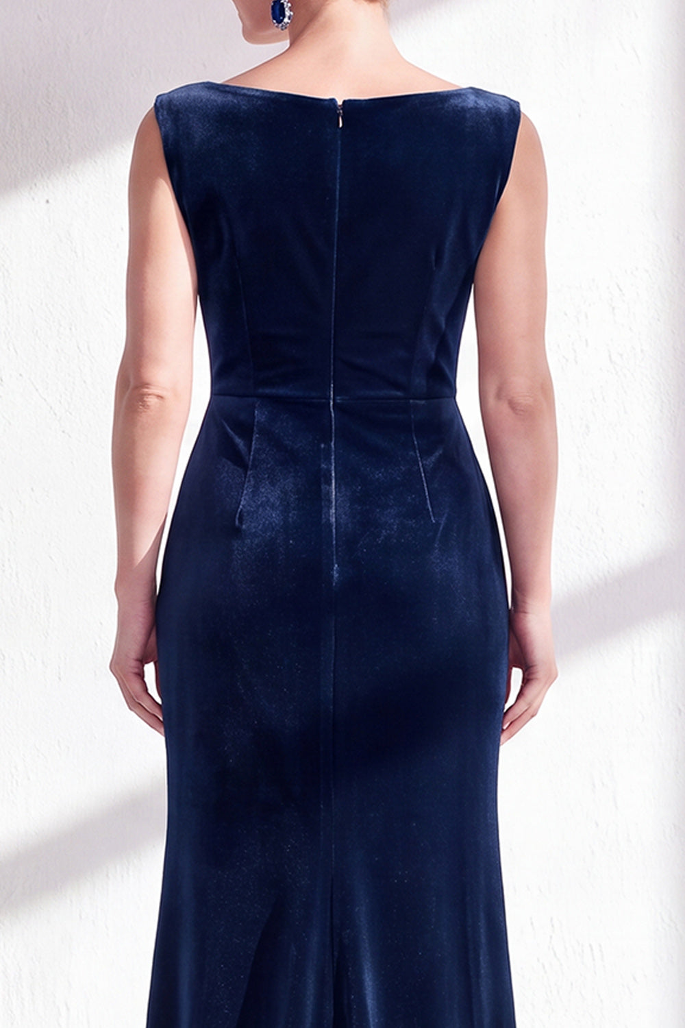 Burgundy Velvet Bateau Neck Mermaid Long Mother of the Bride Dress with Slit