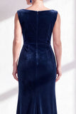 Burgundy Velvet Bateau Neck Mermaid Long Mother of the Bride Dress with Slit