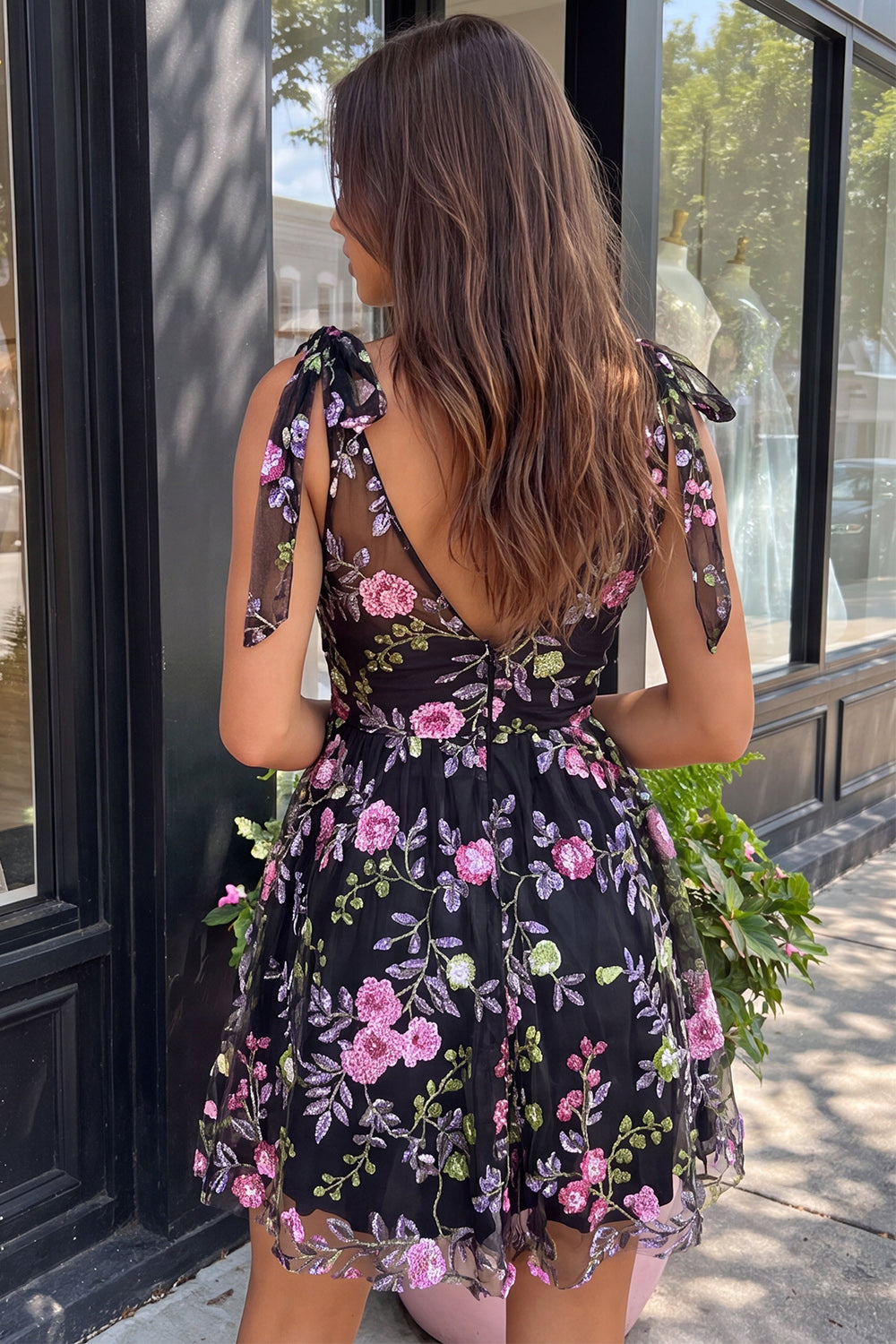 Floral Black Sparkly Sequin Short Homecoming Dress with Bows