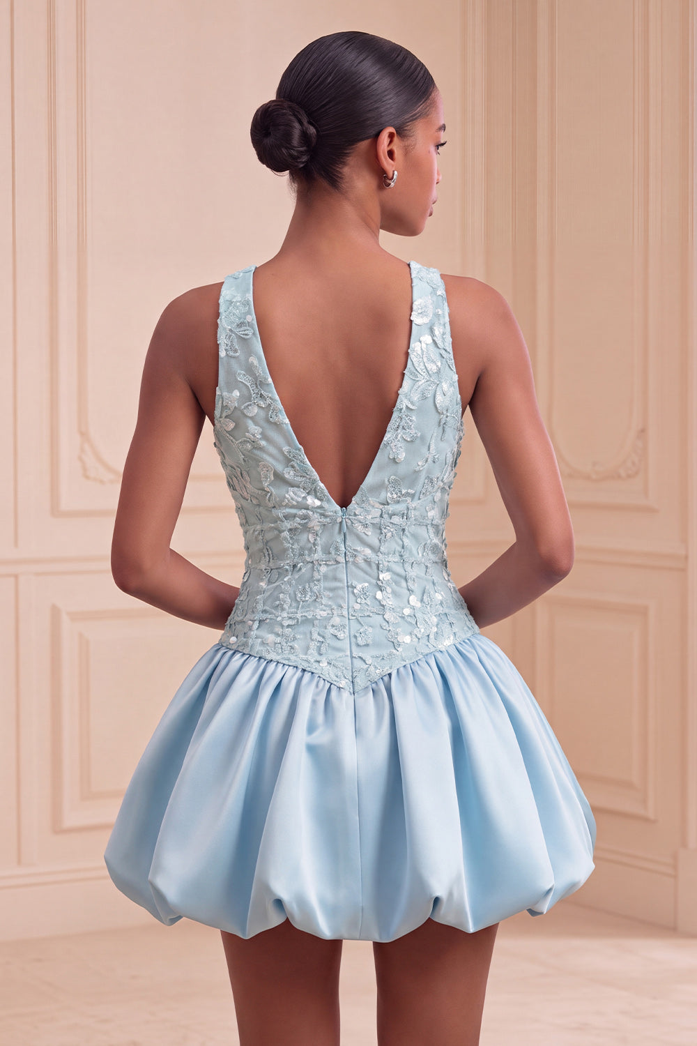 Sky Blue Sequin A-Line V-Neck Appliqued Short Homecoming Dress